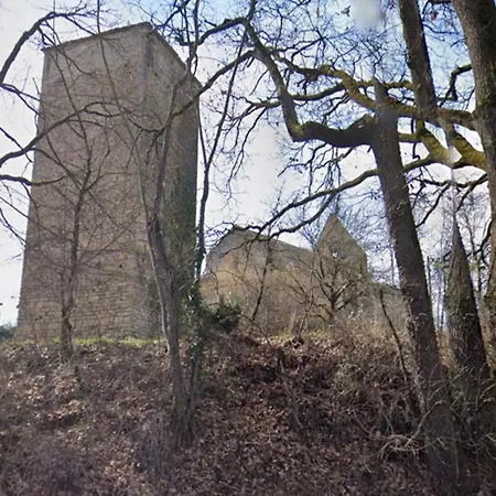 La Jolie Vue Et La Maison De La Tour- Cordes-sur-ciel * Les Cabannes (Tarn)