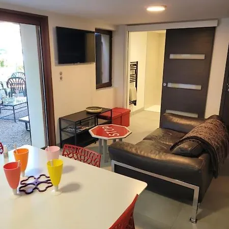 Apartamento La Jolie Vue Et La Maison De La Tour- Cordes-sur-ciel