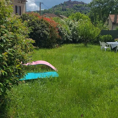 La Jolie Vue Et La Maison De La Tour- Cordes-sur-ciel *