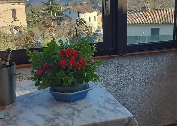La Jolie Vue Et La Maison De La Tour- Cordes-sur-ciel Apartamento Les Cabannes (Tarn)
