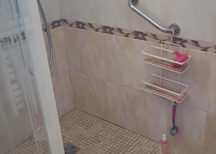 La Jolie Vue Et La Maison De La Tour- Cordes-sur-ciel Apartamento